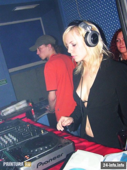 Наши девушки-диджеи