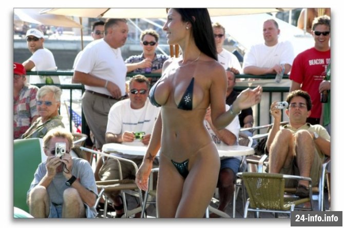 Симпатичный конкурс бикини