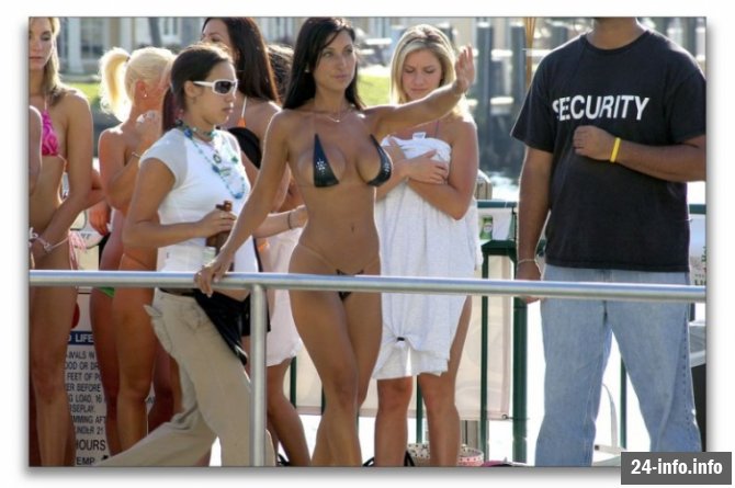 Симпатичный конкурс бикини