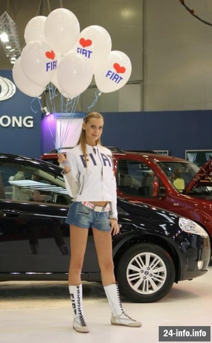 Автошоу - машины = девушки?
