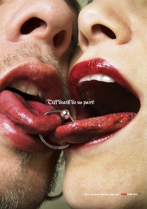 Эротическая реклама