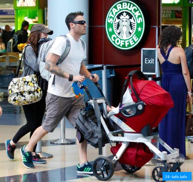 Меган Фокс снова беременна.