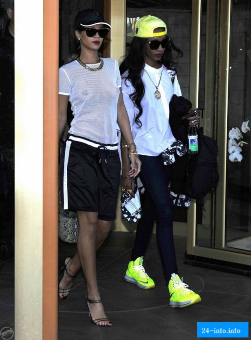 Смелый наряд Рианны