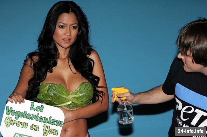 Симпатичная активистка )) (5 фотографий)