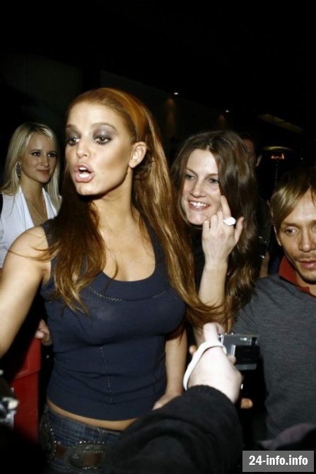 Эмоции Джессики Симпсон (11 фотографий)