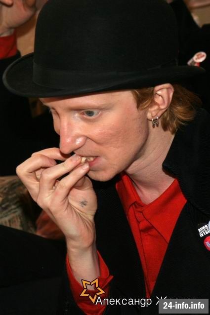 Огромная подборка забавных, смешных и курьезных фото звезд Огромная подборка забавных, смешных и курьезных фото звезд