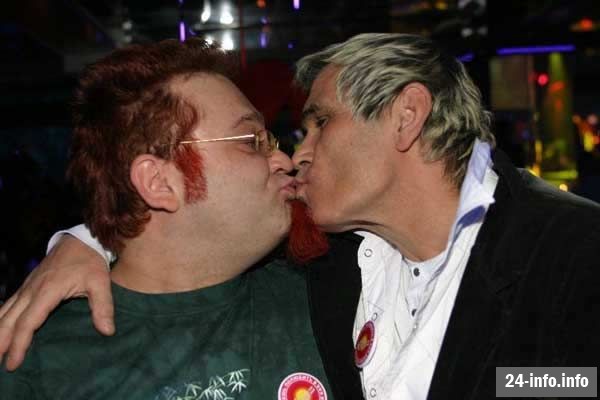 Огромная подборка забавных, смешных и курьезных фото звезд Огромная подборка забавных, смешных и курьезных фото звезд