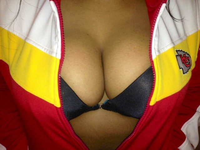 Привлекательные фанатки NFL