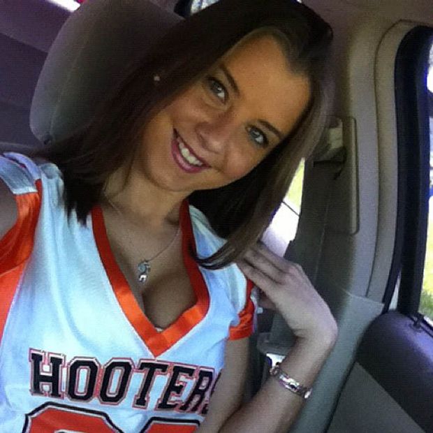Девушки из ресторана Hooters в Instagram