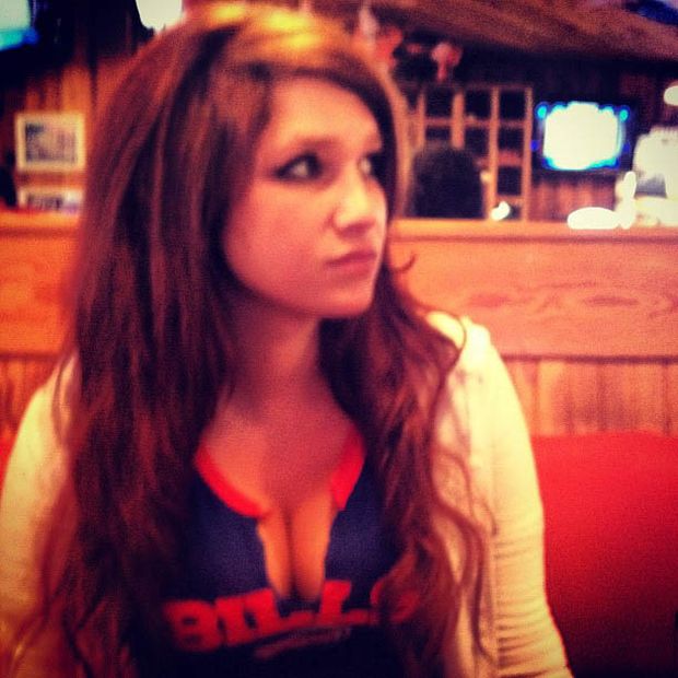 Девушки из ресторана Hooters в Instagram