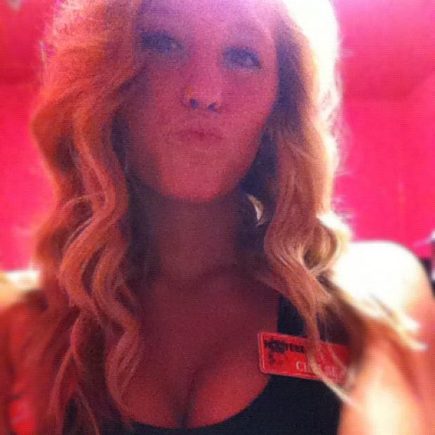 Девушки из ресторана Hooters в Instagram