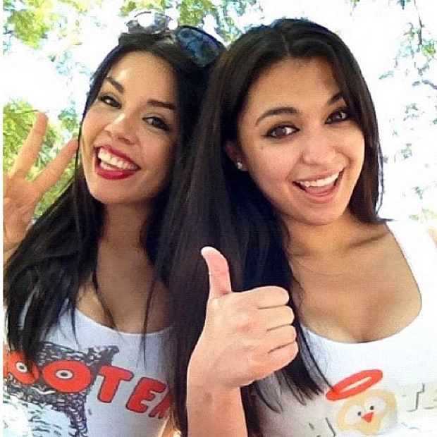 Девушки из ресторана Hooters в Instagram