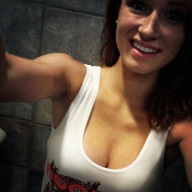 Девушки из ресторана Hooters в Instagram