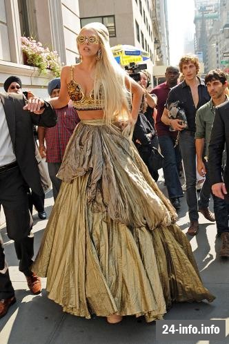 Cтранные наряды знаменитостей