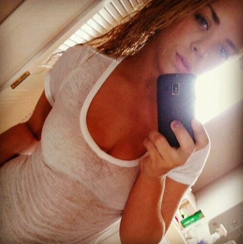 There Are Sexy Chivers Among Us (100 Photos)