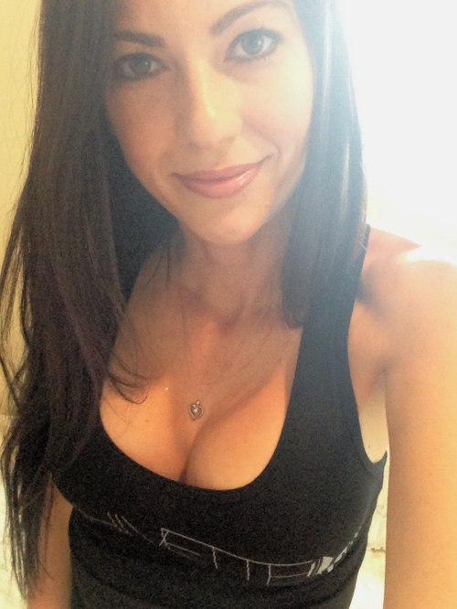 There Are Sexy Chivers Among Us (100 Photos)