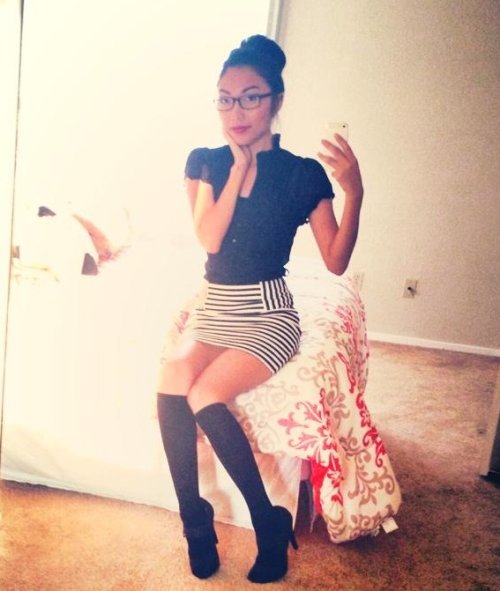 Mirrors are a girls best friend (41 Photos)