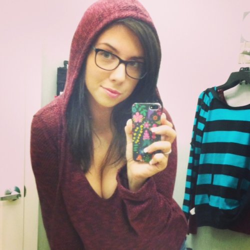Mirrors are a girls best friend (41 Photos)