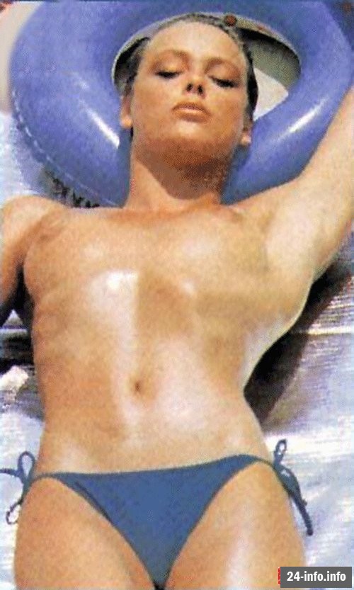 Голая Бриджит Нильсен