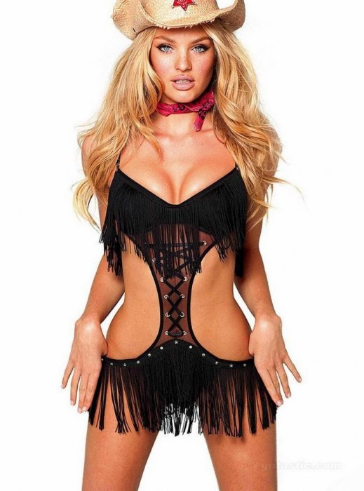 Кэндис Свэйнпоул в коллекции белья Victoria's Secret Halloween 2012