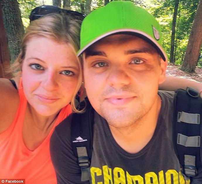 Супруги из США сбросили на двоих 240 кг