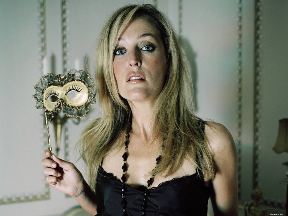 Gillian Anderson (Джиллиан Андерсон) 11 фото
