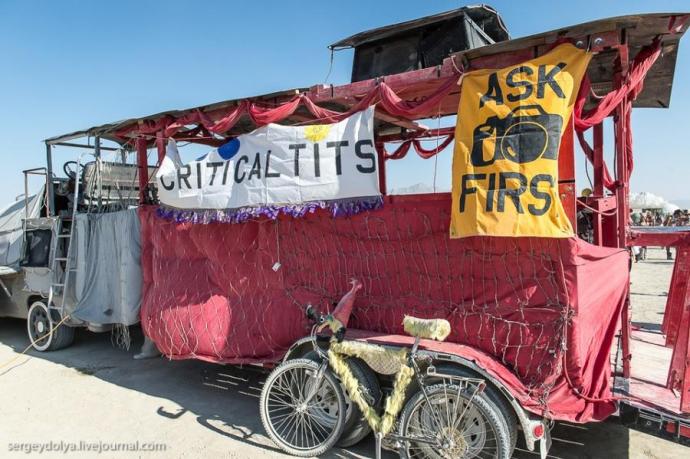Burning Man 2013. 10 000 голых сисек в пустыне (18+)