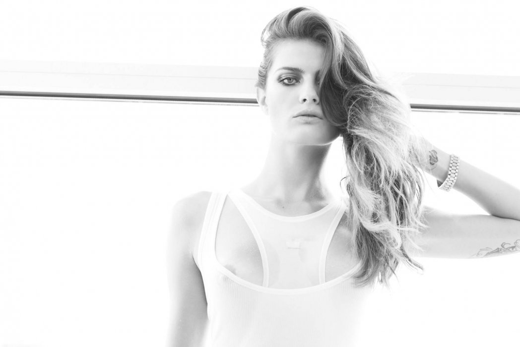 Isabeli Fontana – Lui Magazine Topless Photoshoot (September 2013)