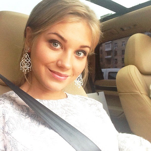 Беременная Кристина Асмус испугалась Ивана Урганта Беременная Кристина Асмус испугалась Ивана Урганта