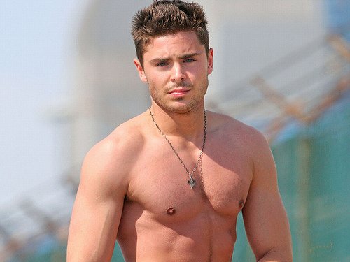 Зак Эфрон пытается избавиться от наркотической и алкогольной зависимости Зак Эфрон пытается избавиться от наркотической и алкогольной зависимости