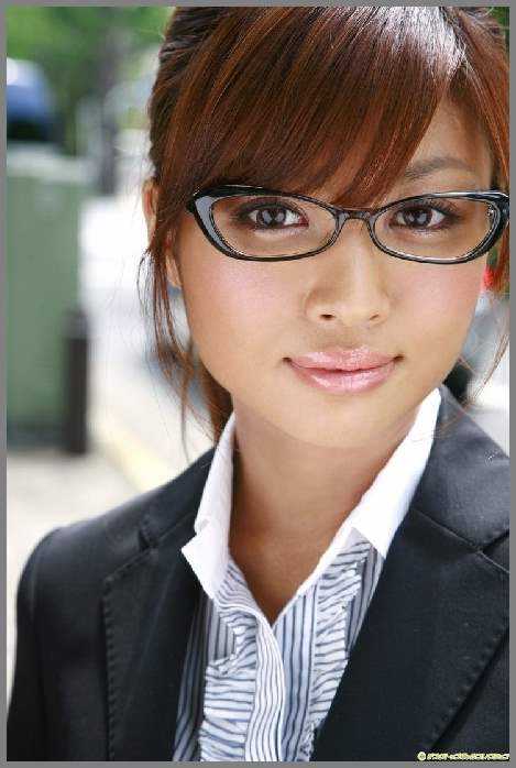 Деловые азиаточки