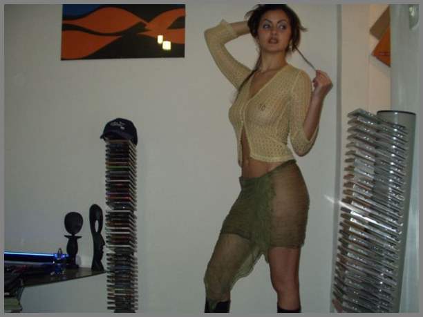 арабские девушки в общежитии голышом