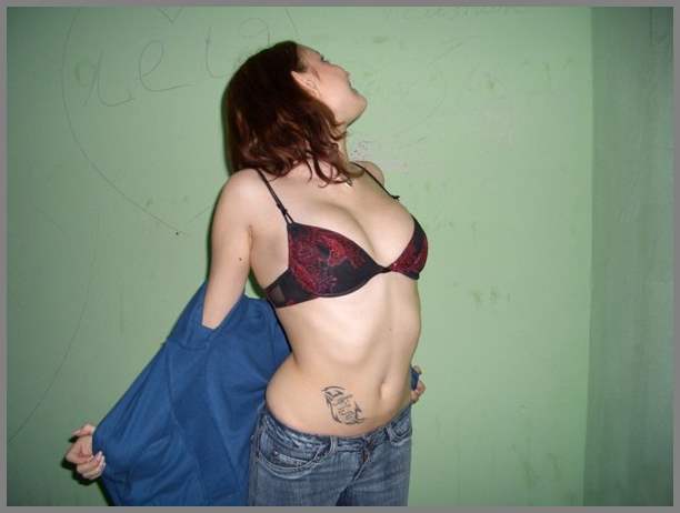 Частные фотки сексуальной деффки