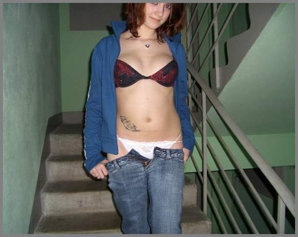 Частные фотки сексуальной деффки