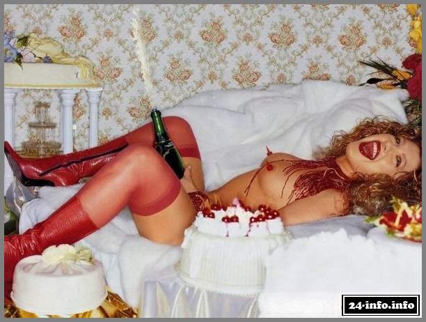 Голая Ева Польна (только для взрослых)