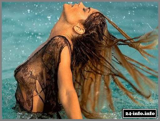 Голая звезда Дениз Ричардс