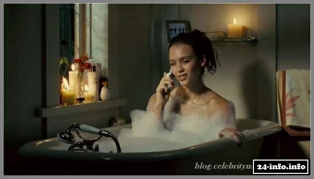 Голая звезда Джессика Альба