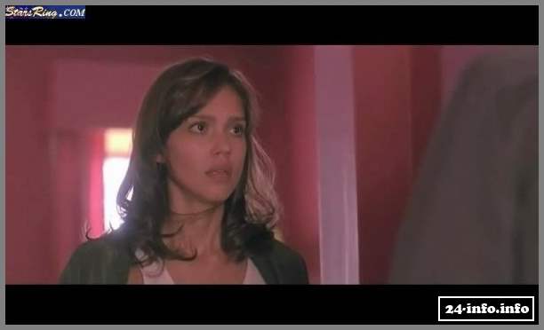 Голая звезда Джессика Альба