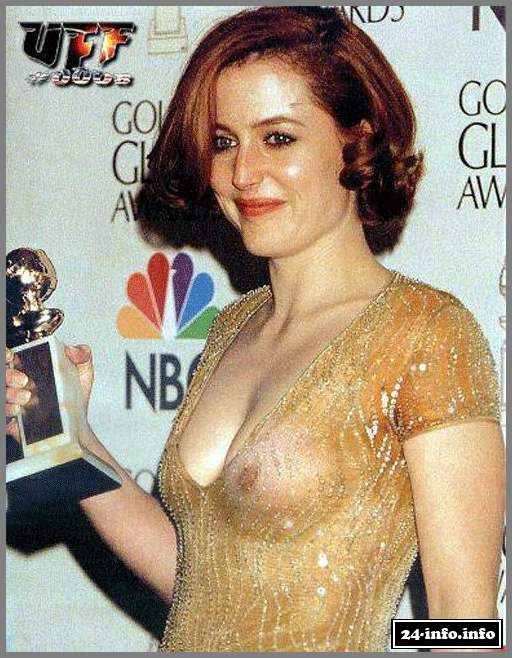 Голая звезда Джессика Бил