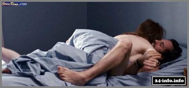 Голая звезда Джулианна Мур