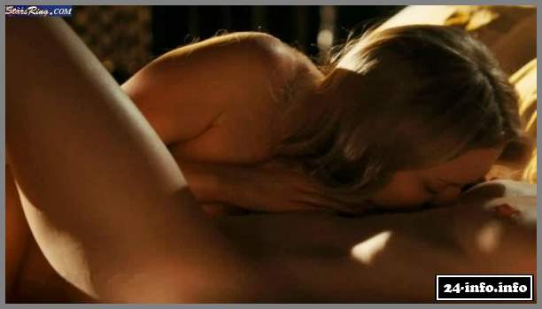 Голая звезда Джулианна Мур