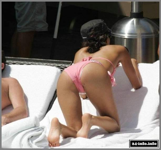 Голая звезда Ева Лонгория