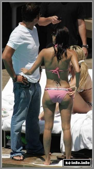 Голая звезда Ева Лонгория