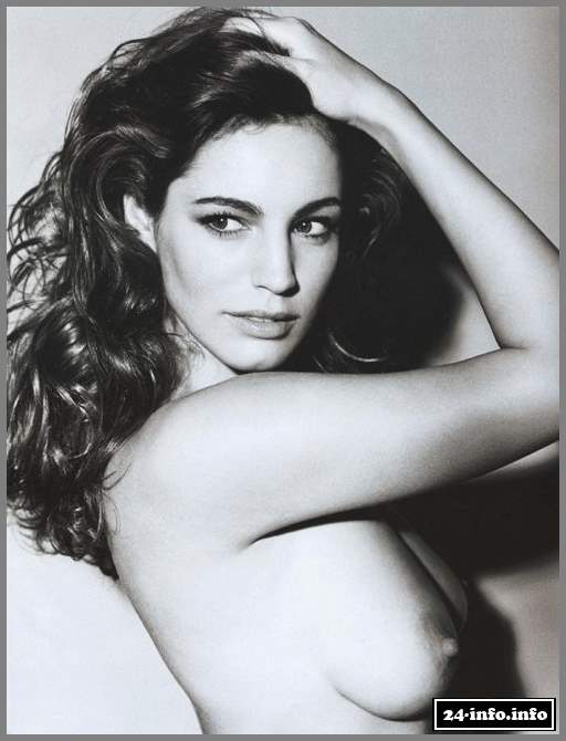 Голая звезда Келли Брук