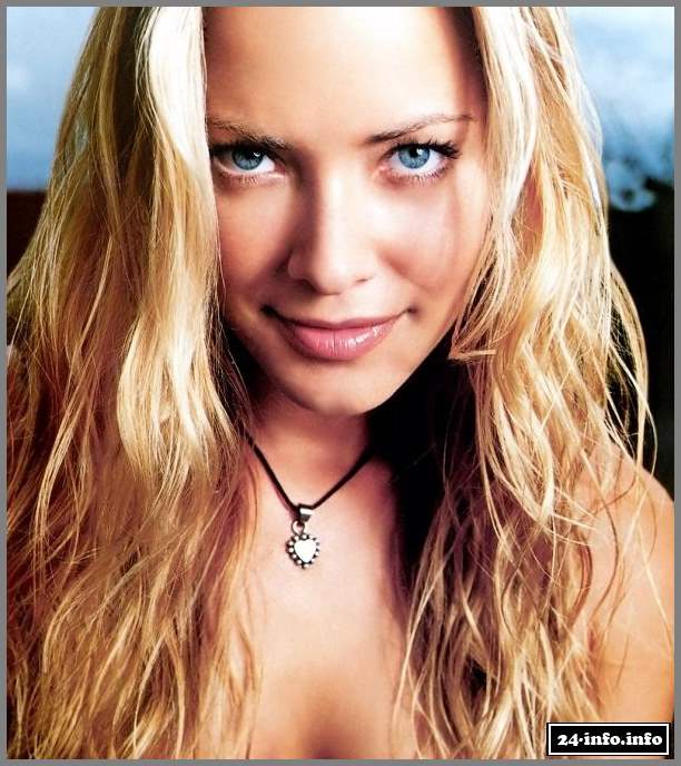 Голая звезда Кристанна Локен