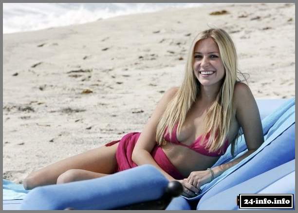 Голая звезда Кристин Каваллари