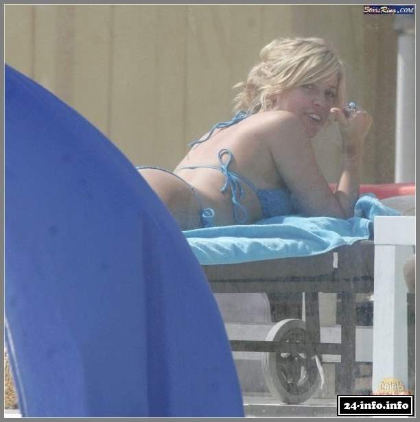 Голая звезда Кристин Каваллари