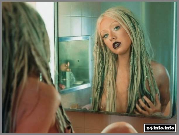 Голая звезда Кристина Агилера