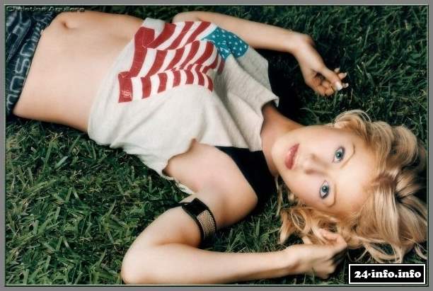 Голая звезда Кристина Агилера