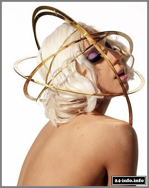 Голая звезда Леди Гага